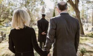 How to Talk to Your Family About End-of-Life Wishes